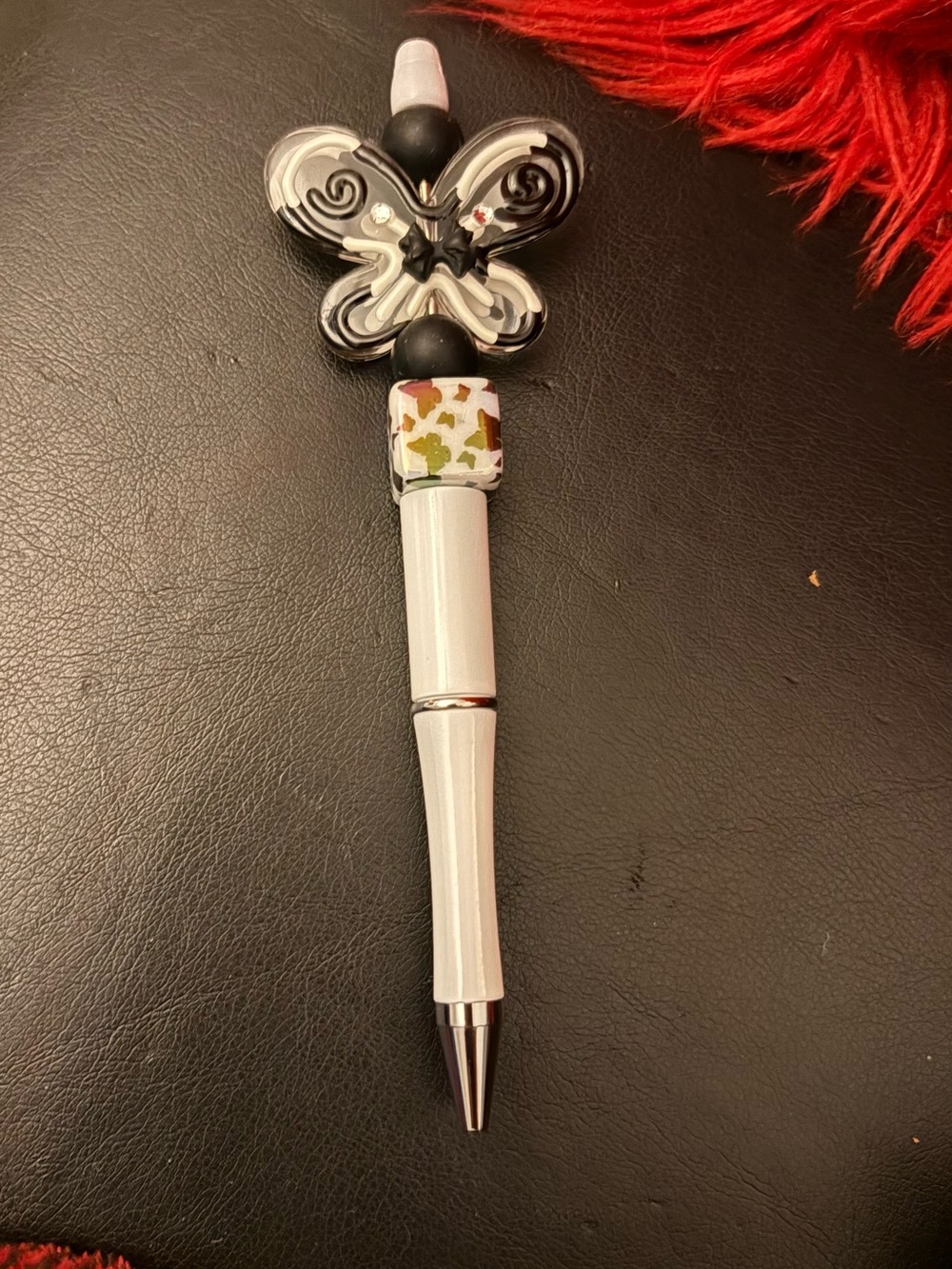 Decorative Butterfly Top Ballpoint Pen - Black & White